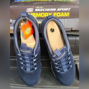 Men's Skechers Memory foam sneakers